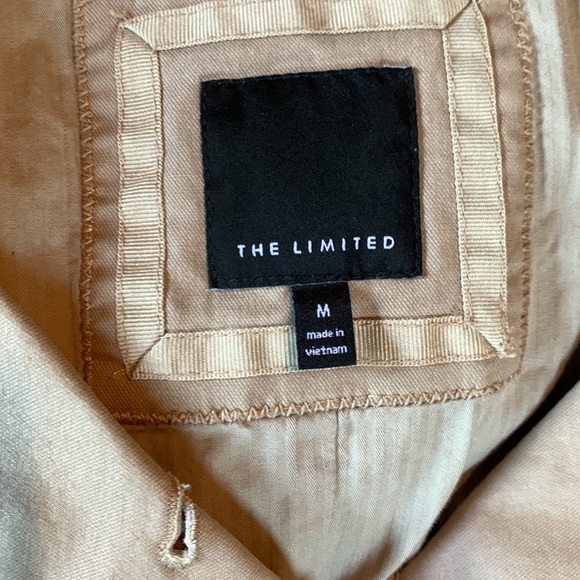 CUTE tan jacket! - Picture 3 of 4